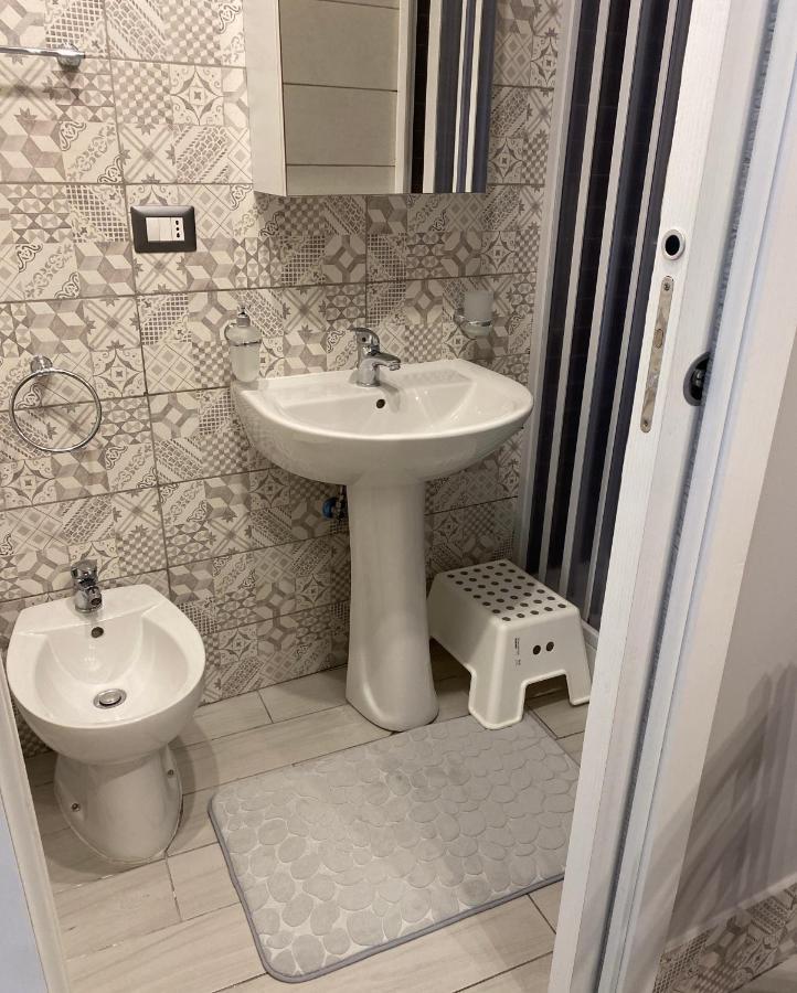 Apartamento Ropelli Santa Chiara Nápoles Exterior foto